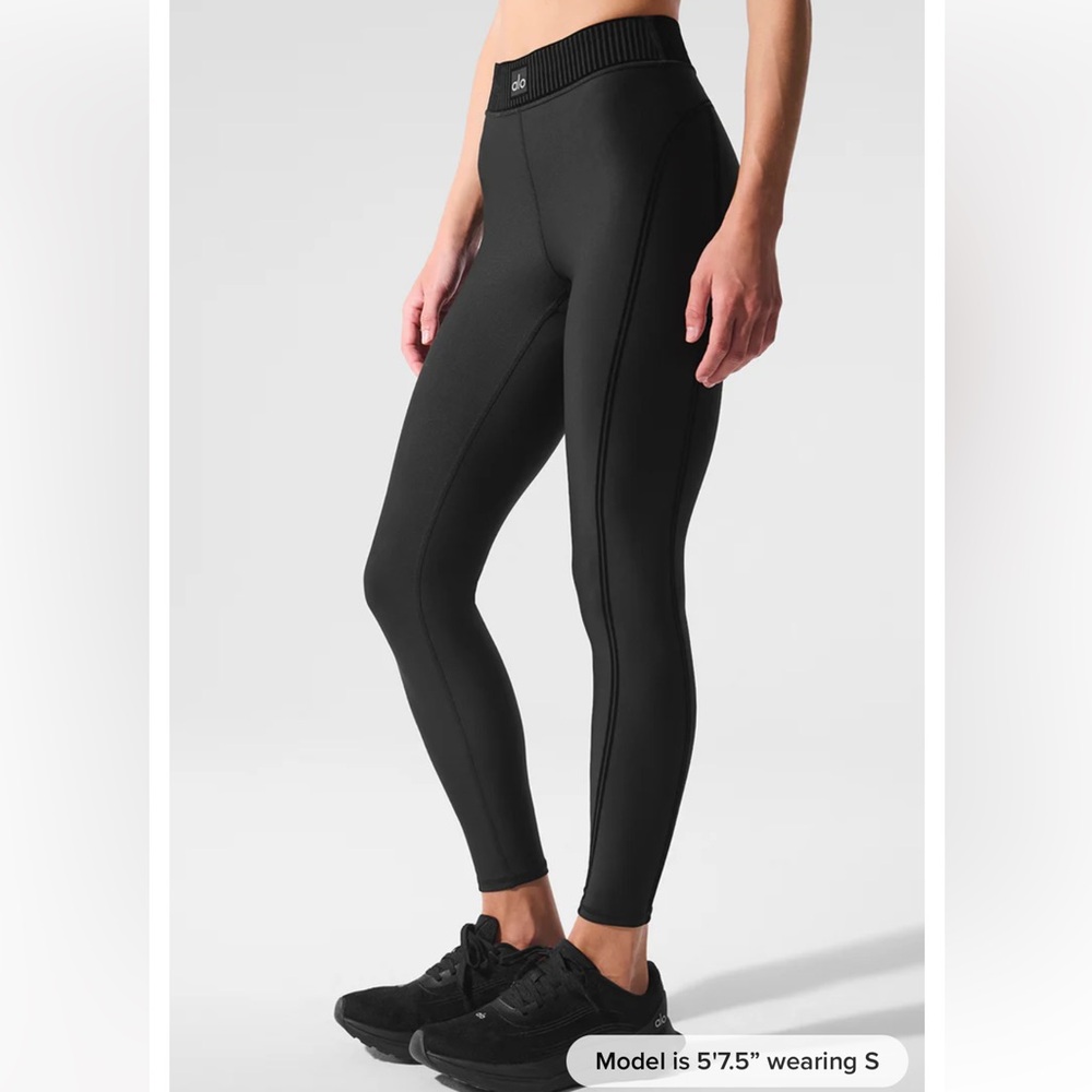 ALO Yoga Women's Black Leggings
